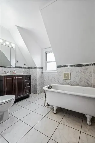 99-35 74th Avenue New York City NY 11375