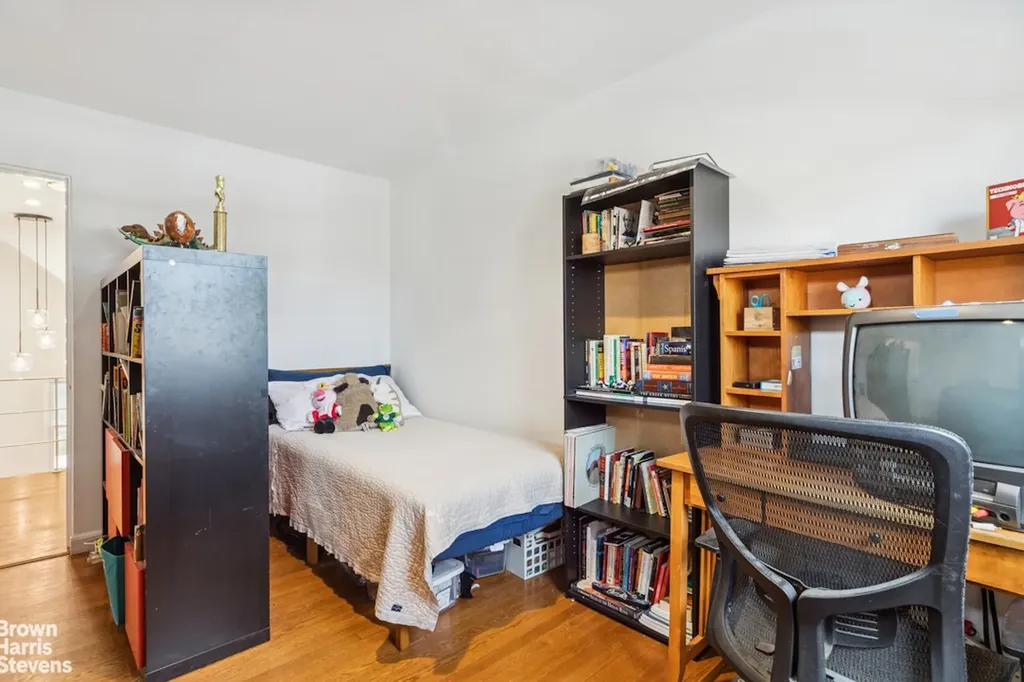5030 Tibbett Avenue New York City NY 10471