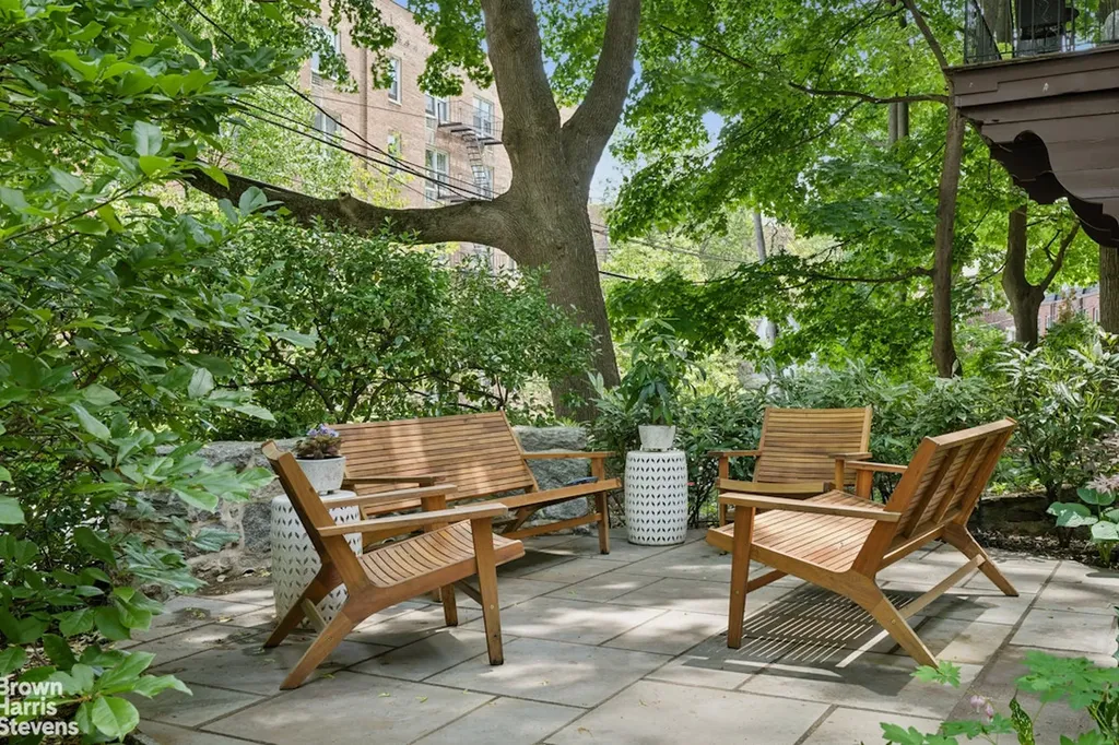 5030 Tibbett Avenue New York City NY 10471