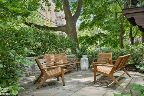5030 Tibbett Avenue New York City NY 10471