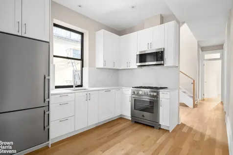 402 W 20th Street New York City NY 10011
