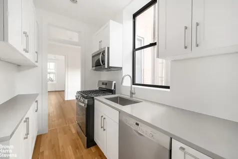 402 W 20th Street New York City NY 10011