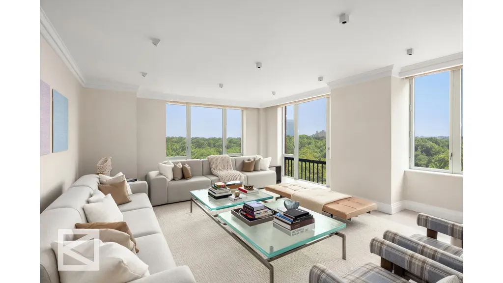 90 E End Avenue New York City NY 10028