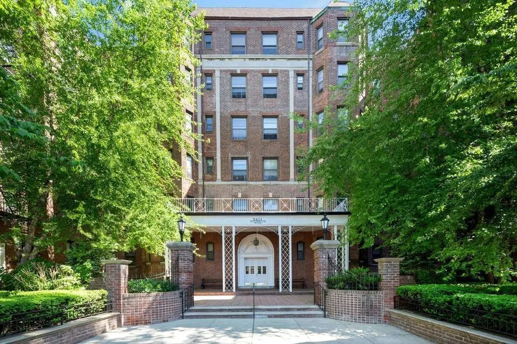84-51 Beverly Road New York City NY 11415