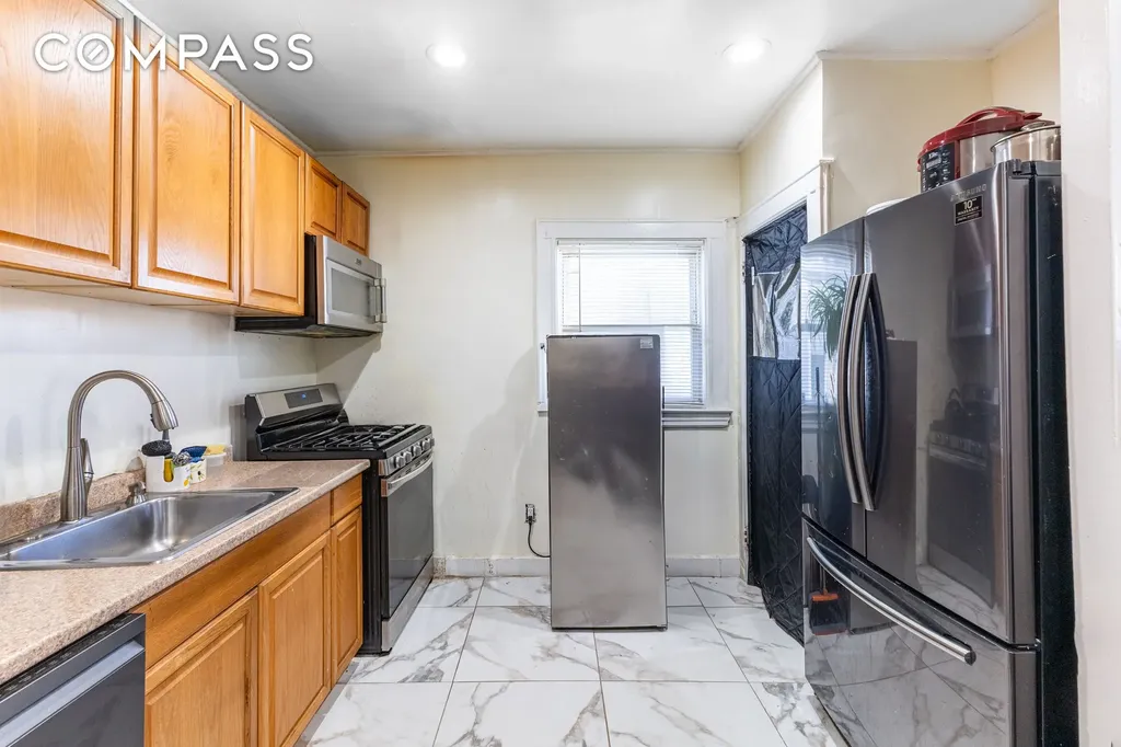 961 E 32nd Street New York City NY 11210