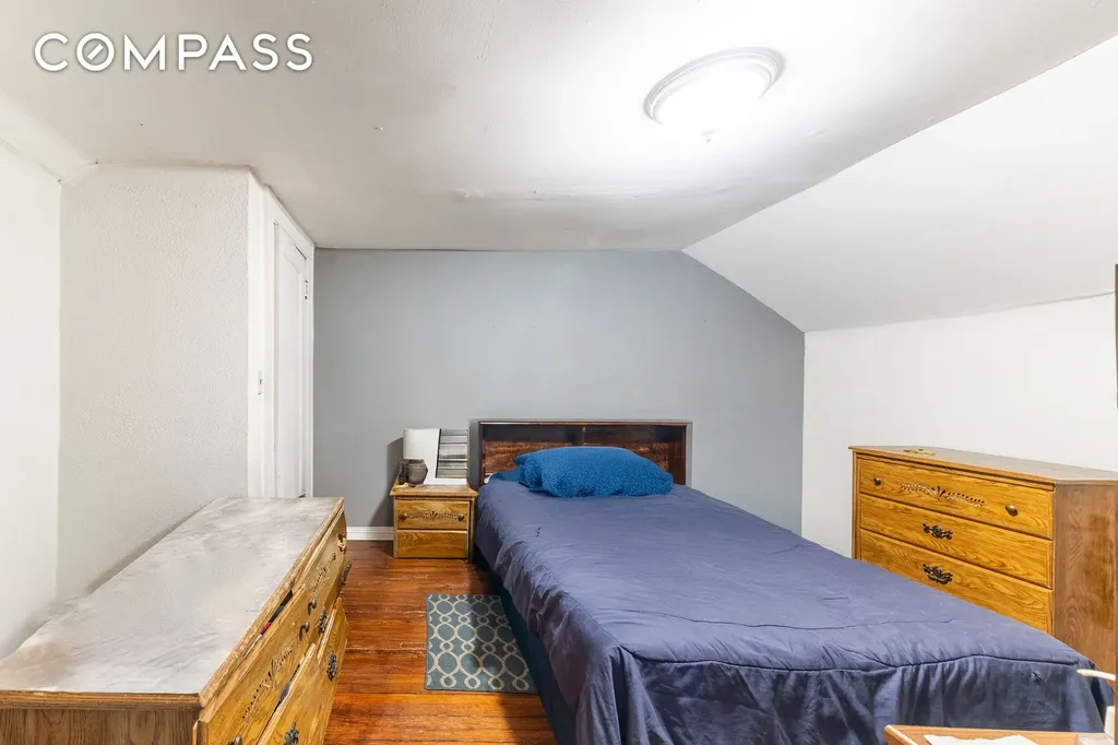 961 E 32nd Street New York City NY 11210