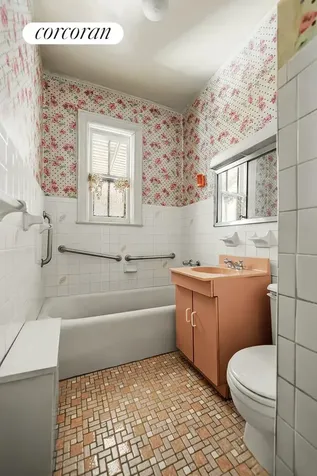 718 E 93rd Street New York City NY 11236