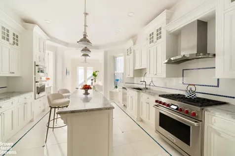 263 W 93rd Street New York City NY 10025