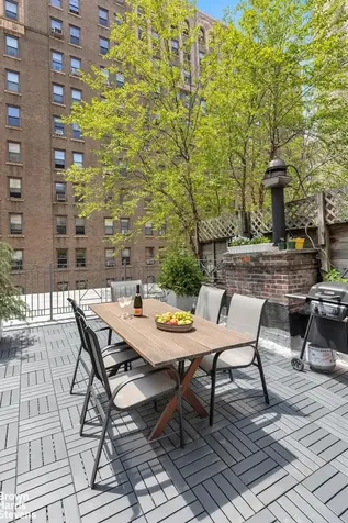263 W 93rd Street New York City NY 10025