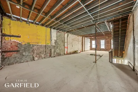 329 E 18th Street New York City NY 10003