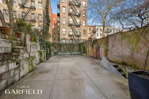 329 E 18th Street New York City NY 10003