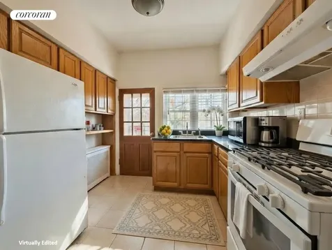 104 Minna Street New York City NY 11218