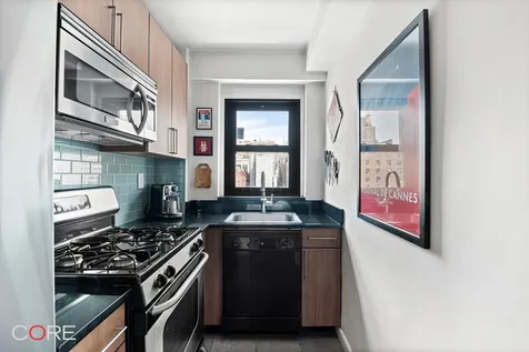 201 W 21st Street New York City NY 10011