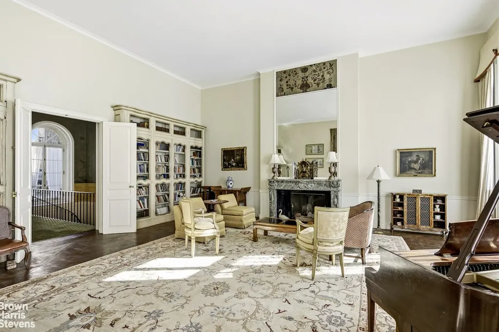 117 E 70th Street New York City NY 10021