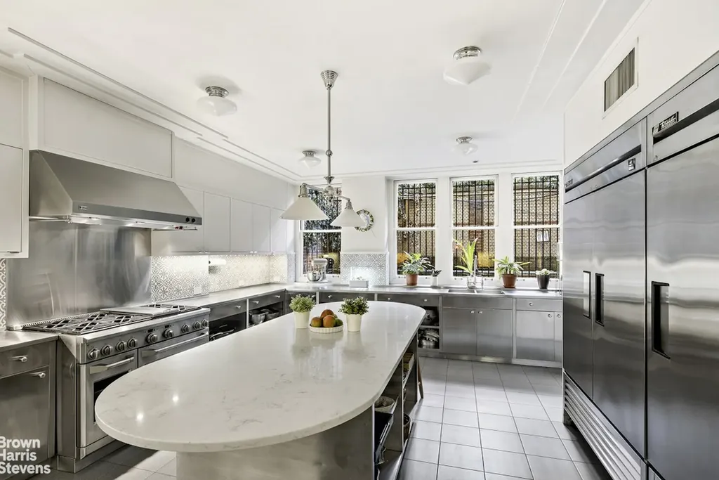 117 E 70th Street New York City NY 10021