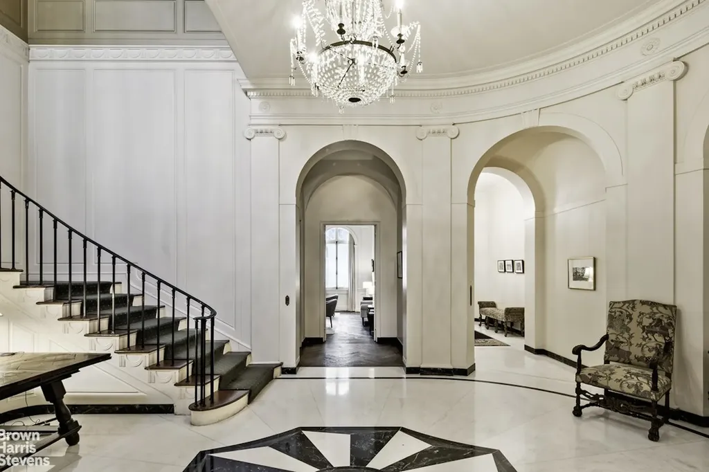 117 E 70th Street New York City NY 10021