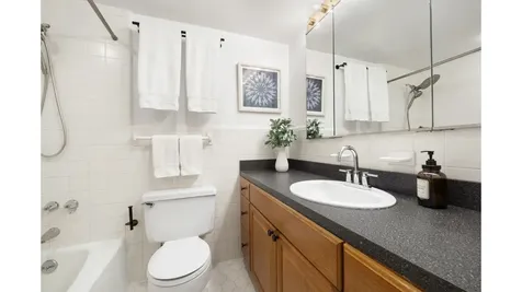 314 E 50th Street New York City NY 10022