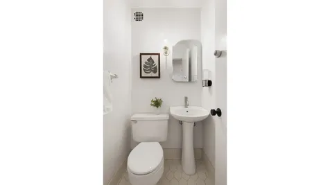 314 E 50th Street New York City NY 10022