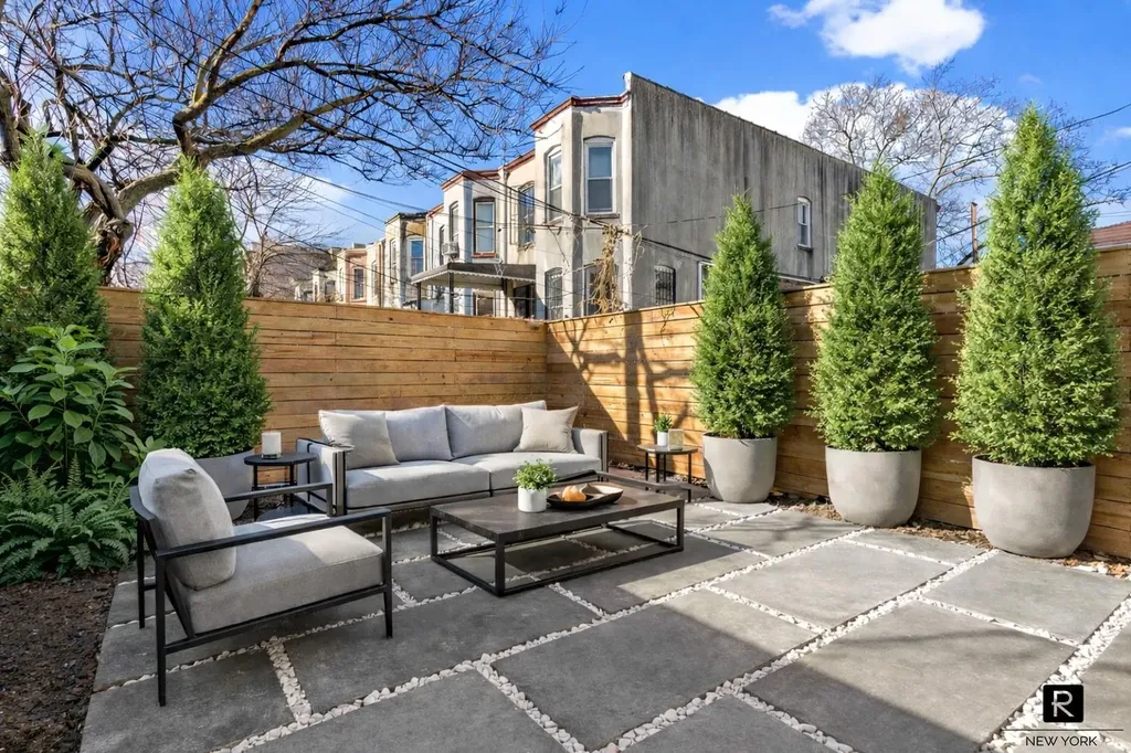 490 Irving Avenue New York City NY 11237