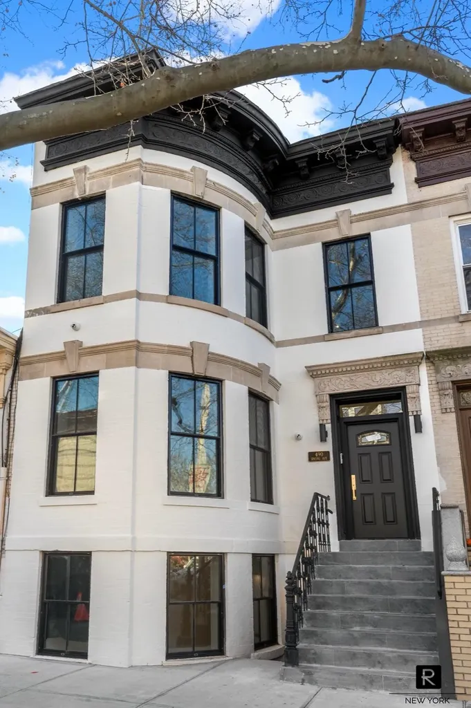 490 Irving Avenue New York City NY 11237