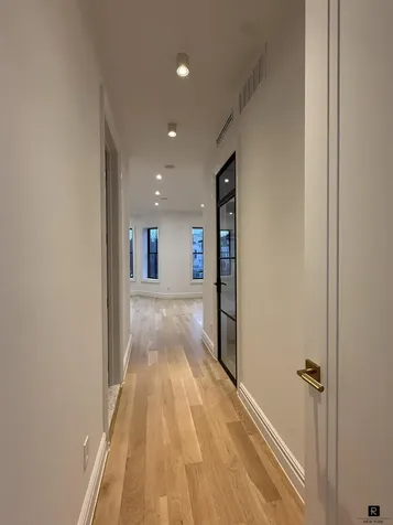 490 Irving Avenue New York City NY 11237