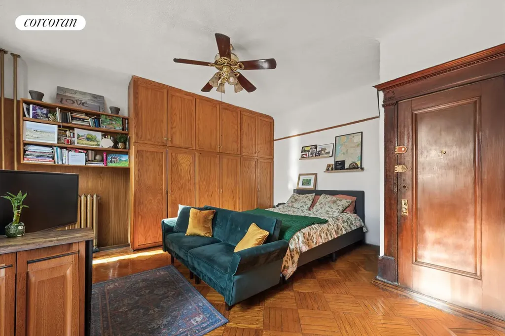 400 Stuyvesant Avenue New York City NY 11233