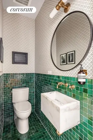 18 Vanderbilt Avenue New York City NY 11205