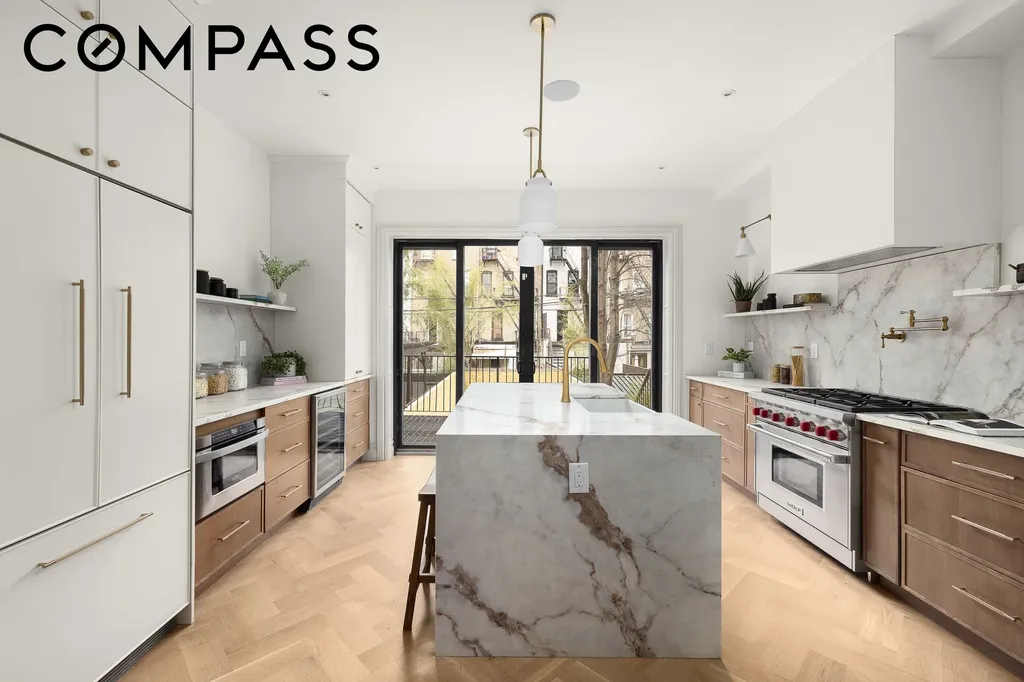 485 Halsey Street New York City NY 11233