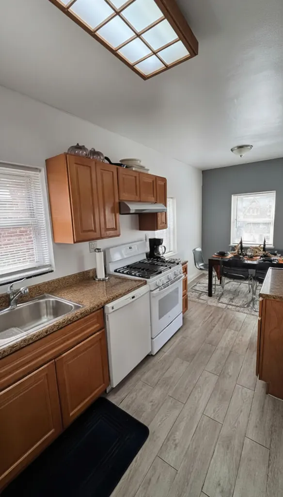 1718 Williamsbridge Road New York City NY 10461
