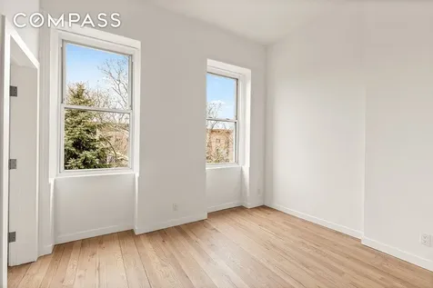 109 2nd Place New York City NY 11231