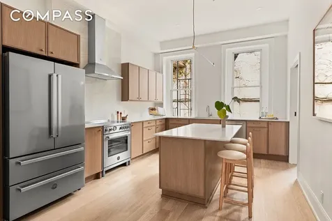109 2nd Place New York City NY 11231
