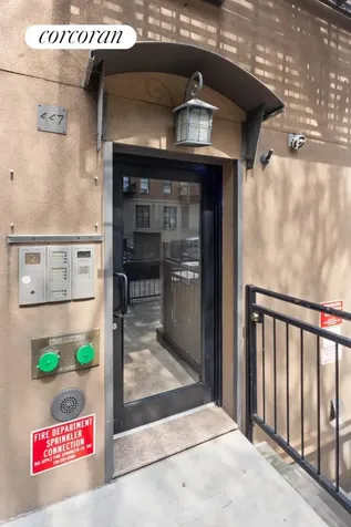 447 W 47th Street New York City NY 10036