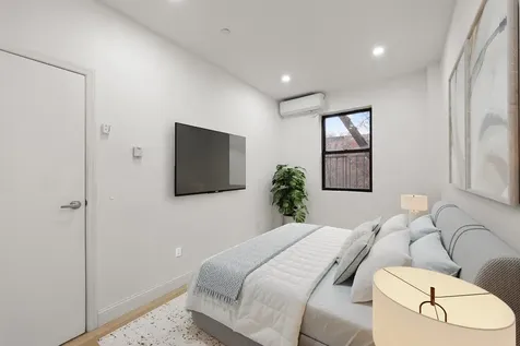 447 W 47th Street New York City NY 10036
