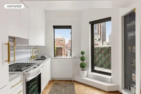 123 E 37th Street New York City NY 10016
