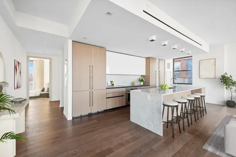 302 E 96th Street New York City NY 10128