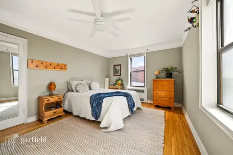 415 Ocean Parkway New York City NY 11218