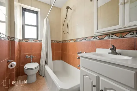 415 Ocean Parkway New York City NY 11218