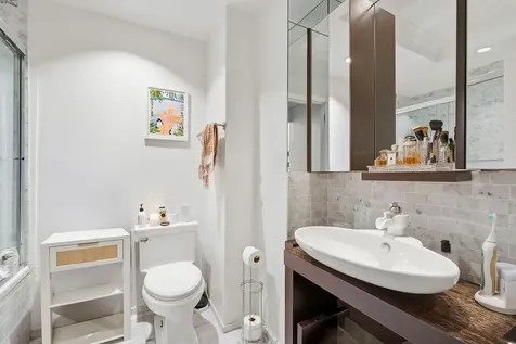 315 E 72nd Street New York City NY 10021