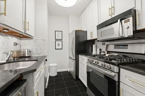 315 E 72nd Street New York City NY 10021