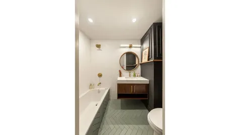 69 Clermont Avenue New York City NY 11205