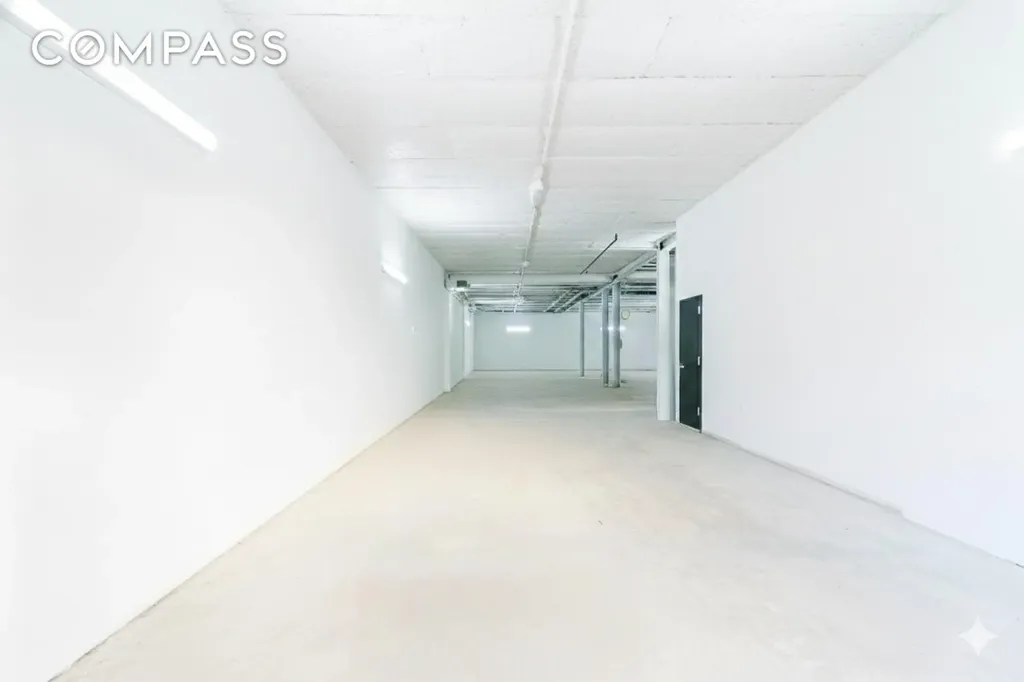 196 Stanhope Street New York City NY 11237