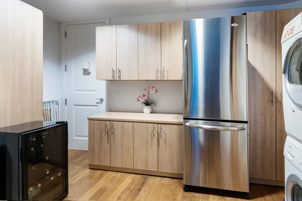 655 6th Avenue New York City NY 10010