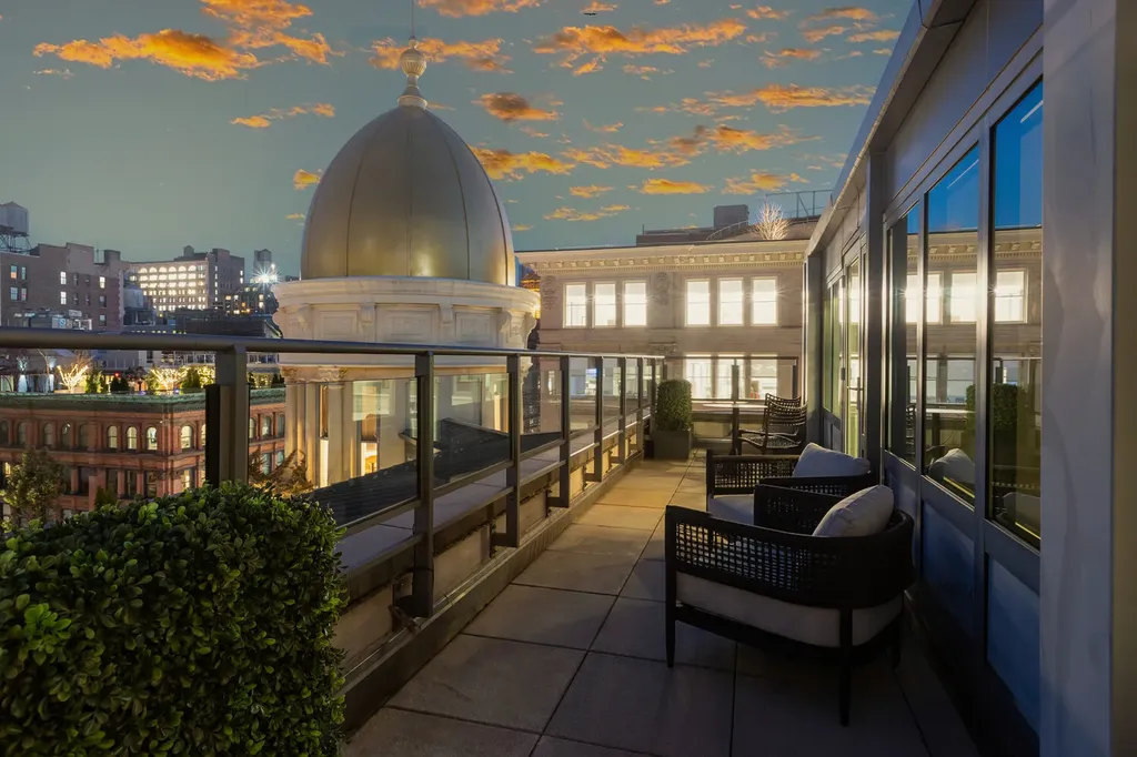 655 6th Avenue New York City NY 10010