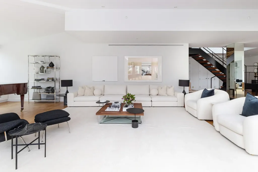 655 6th Avenue New York City NY 10010
