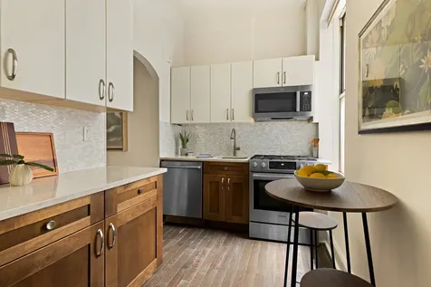 318 W 100th Street New York City NY 10025