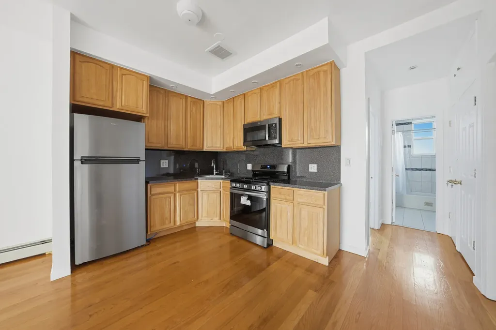 2267 Pacific Street New York City NY 11233