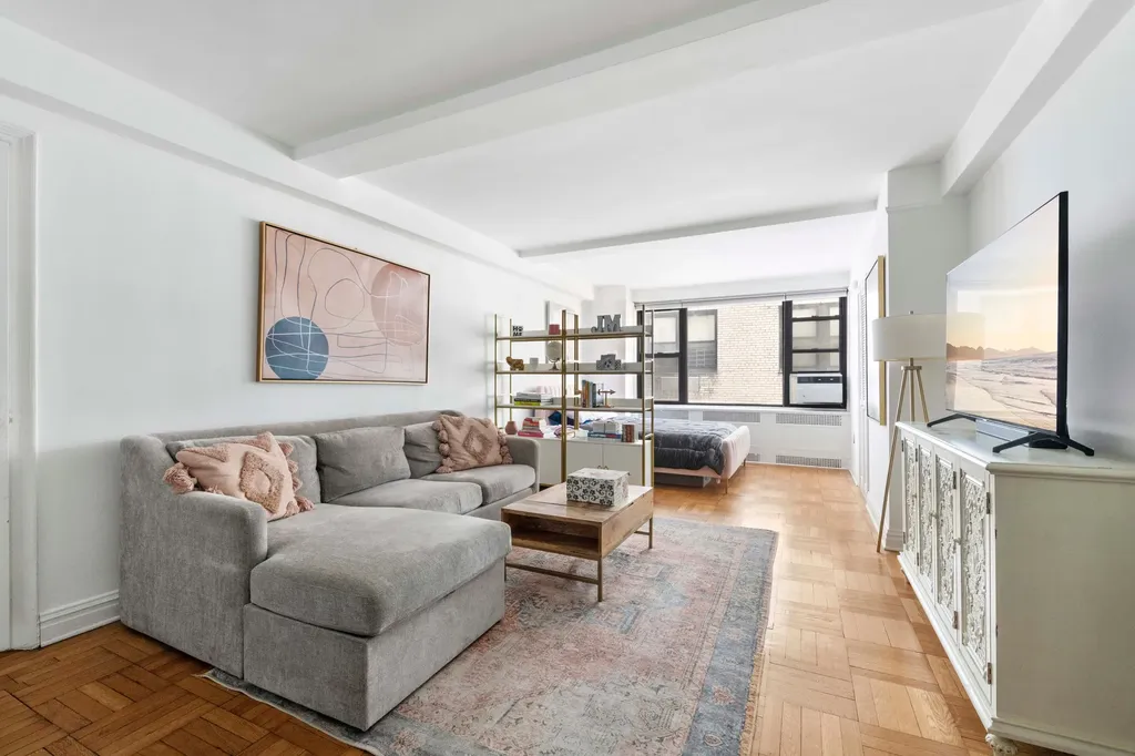 235 E 73rd Street New York City NY 10021