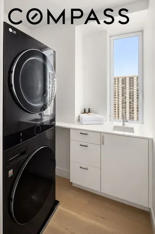 377 Rector Place New York City NY 10280