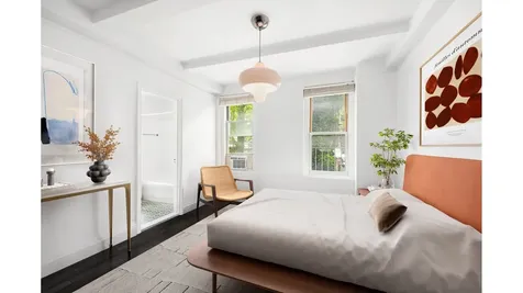 325 W 45th Street New York City NY 10036