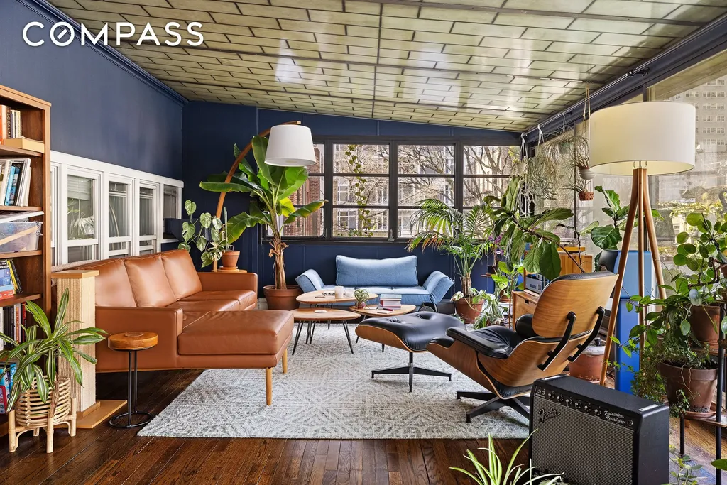 223-225 E 31st Street New York City NY 10016